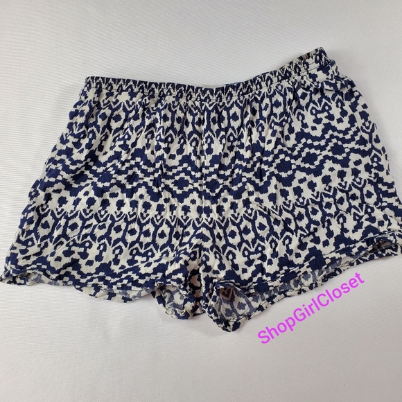 💥Just In💥 Girls Ruffle Shorts L (10/12)